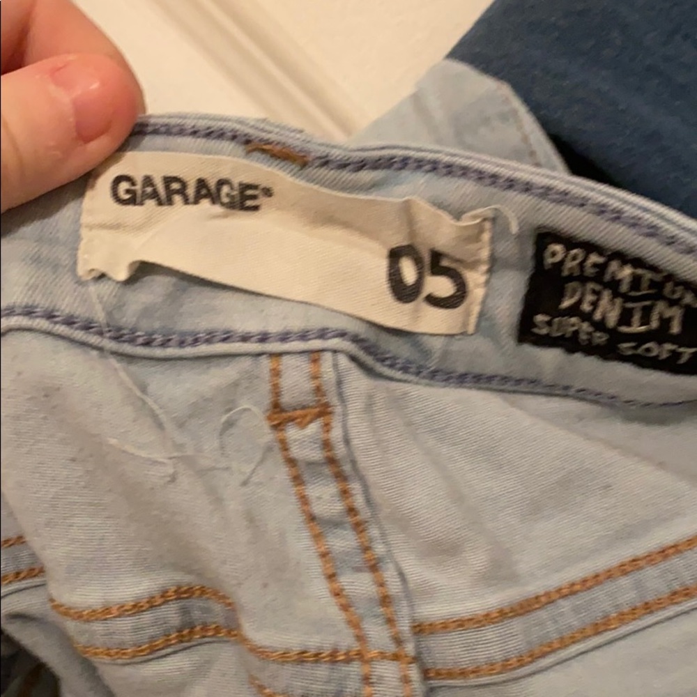 Jeans - Picture 2 of 2